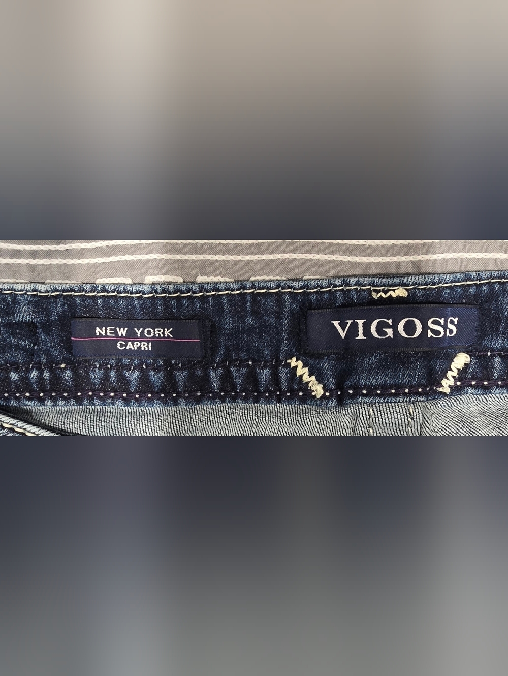 Vigoss Midrise New York Denim Capris Size 14 - Picture 8 of 9